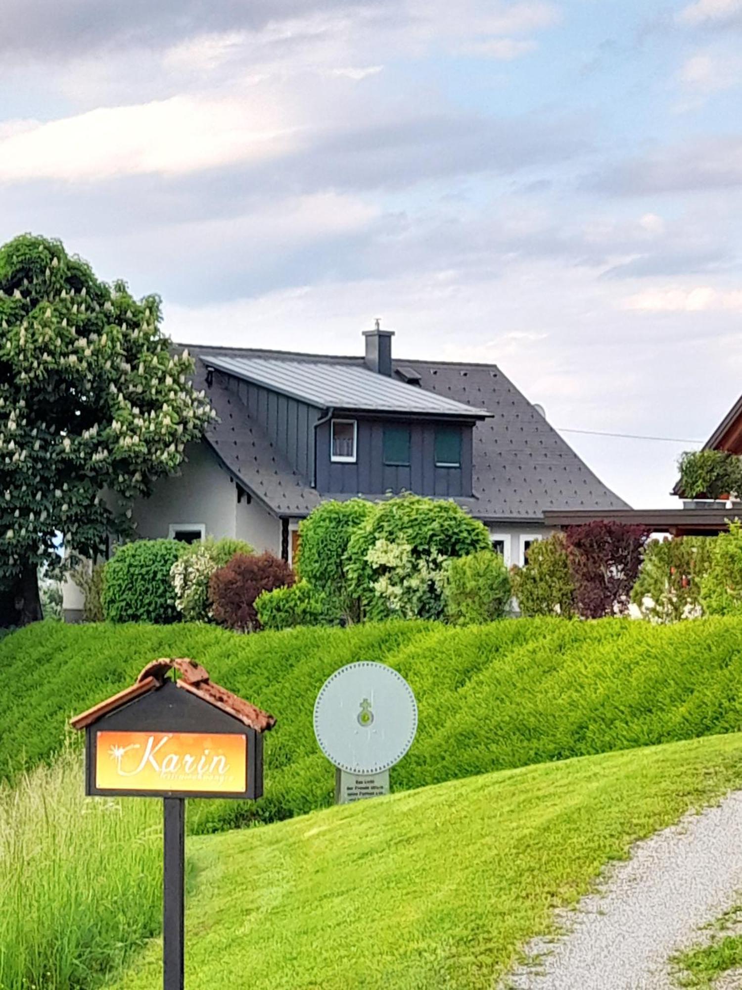 Ferienwohnungen Karin Am Seggauberg Leibnitz Esterno foto